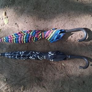 Striped and Black Patterned Umbrella Set